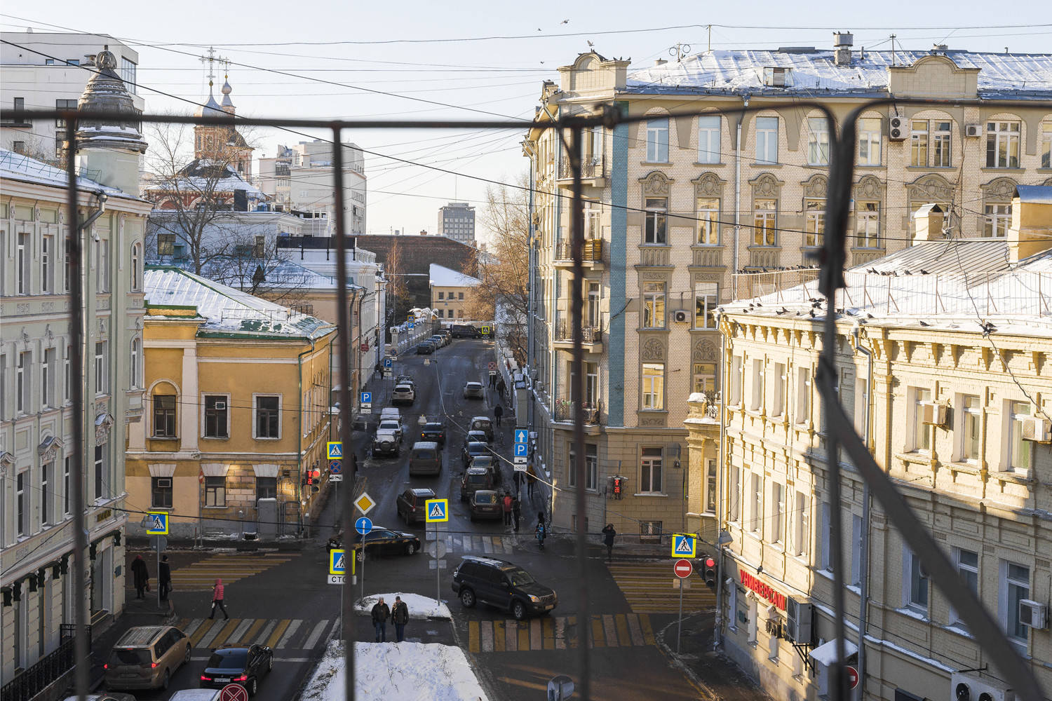 В гостях: Квартира в мансарде с видом на Лялин переулок | Houzz Россия