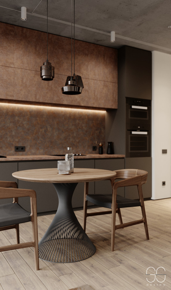 Александры Монаховой