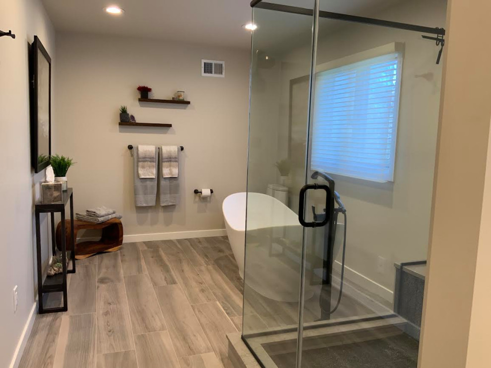 Master Bathroom 5