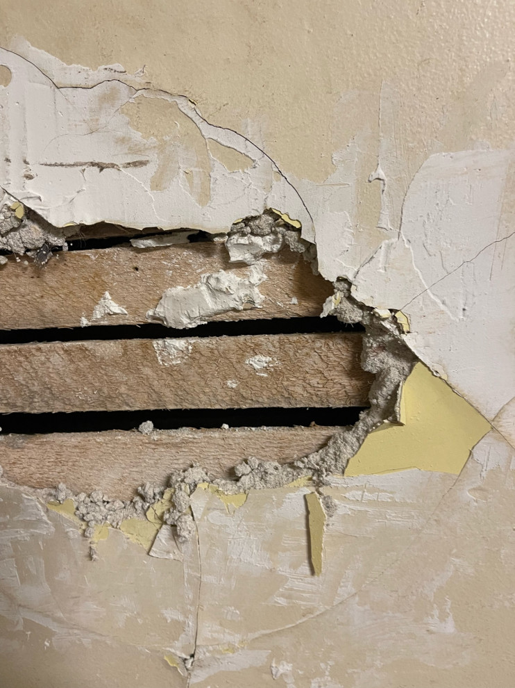 TIPS ON Repairing/replacing drywall