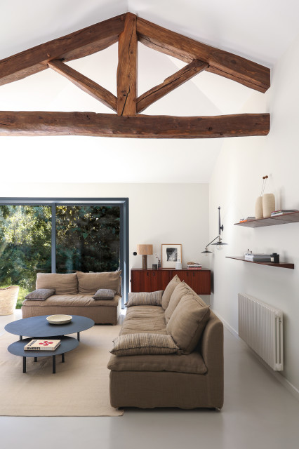 CAMILLE contemporary-living-room