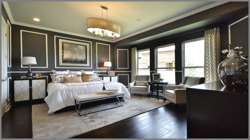 Photo of a transitional bedroom in Austin.