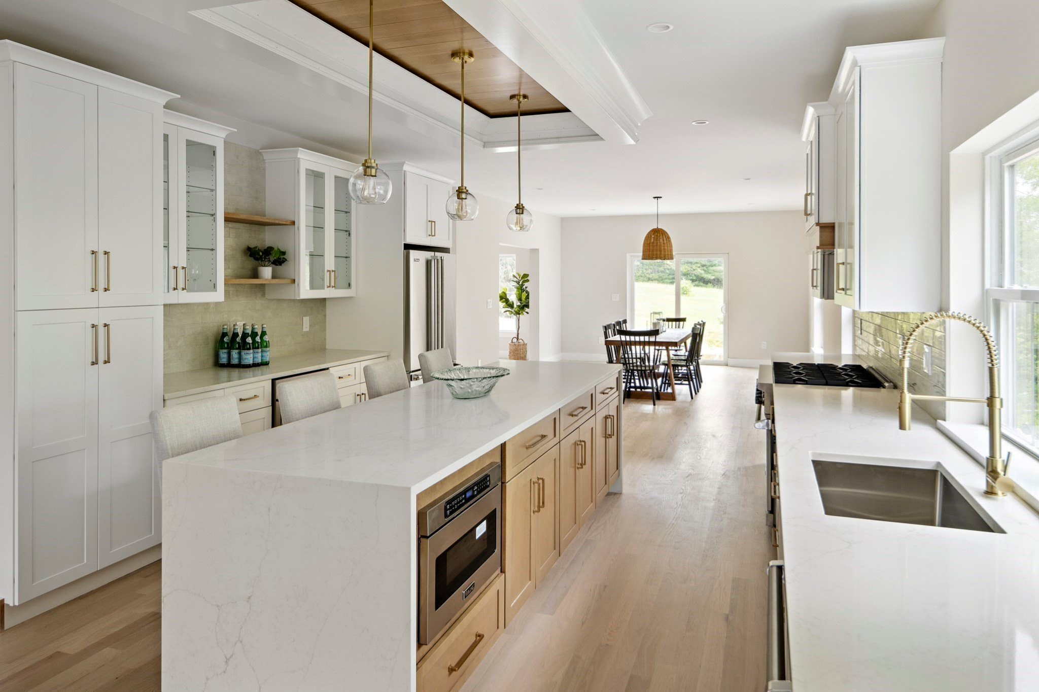 Kitchen photo in Boston