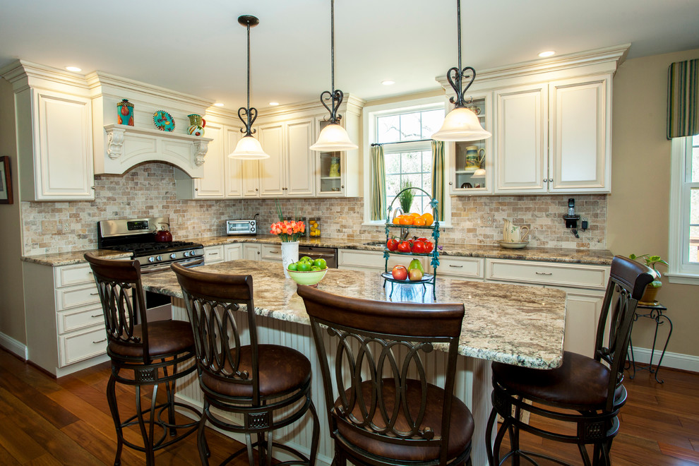 Holiday Kitchen - Traditional - Kitchen - Wilmington - by ...