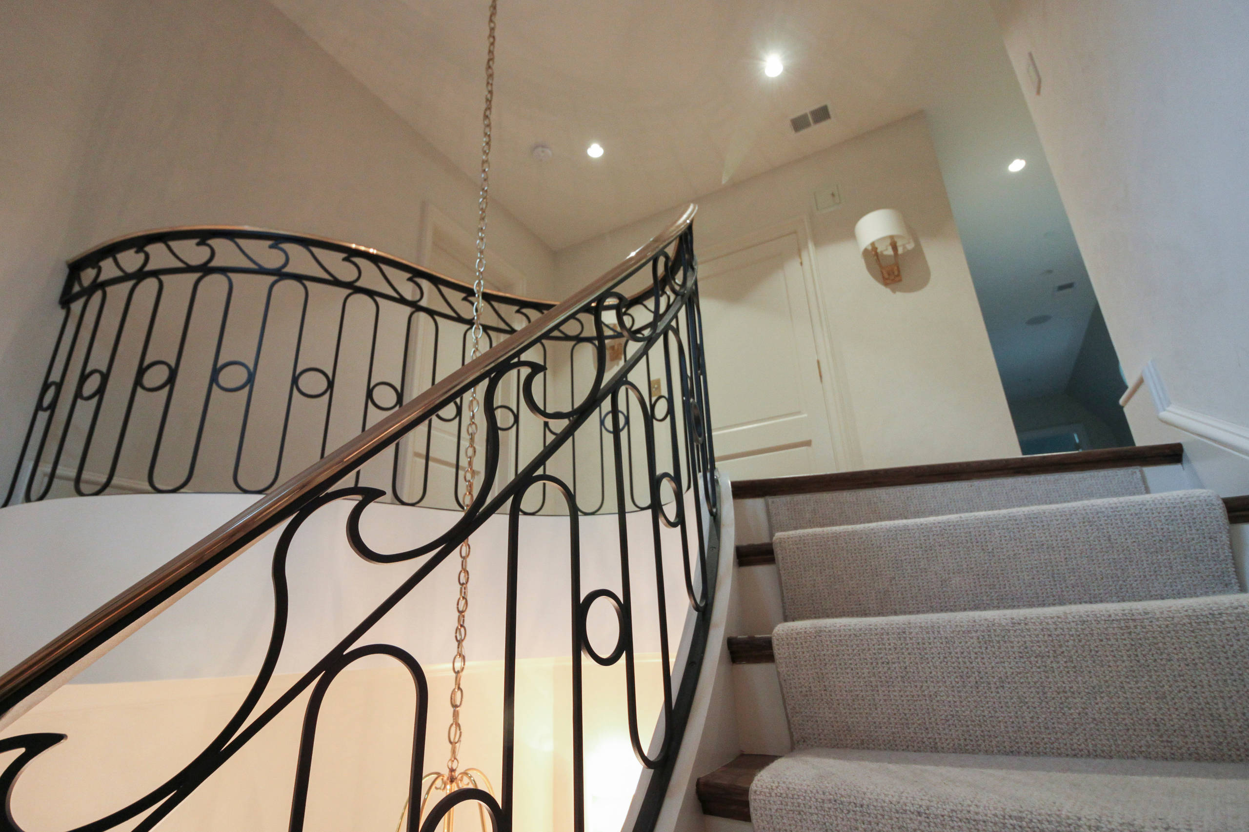 61_Sculptural/Elliptical Staircase in Washington, DC 20008