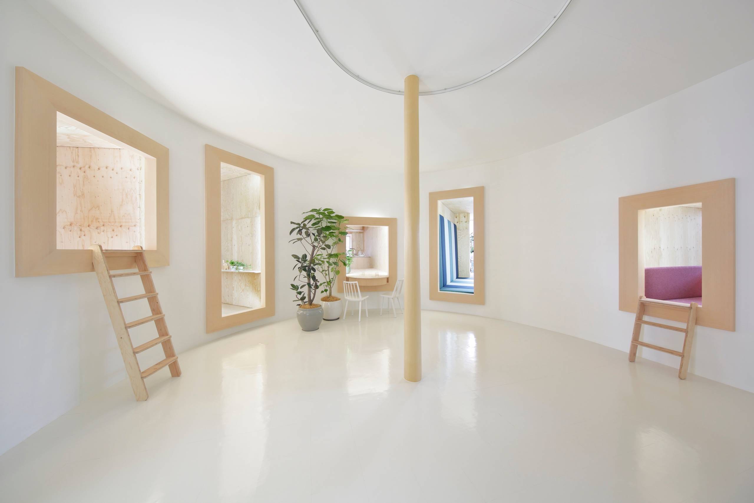 アート・デザイン・音楽 Visions of Home Timeless Design 978-4-86152-957-3_5-1-400x267.jpg