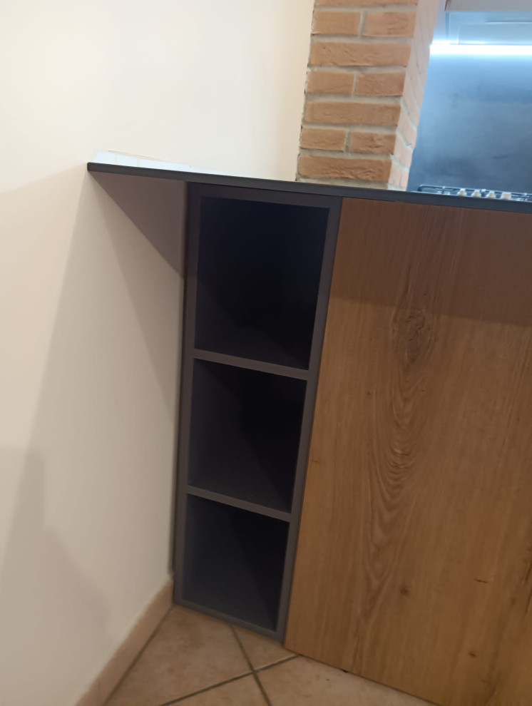 Restyling Cucina Ante Quercia Vecchia Top HPL Pietra Nera