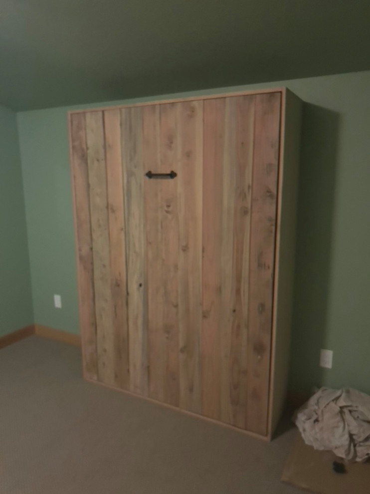 Murphy bed