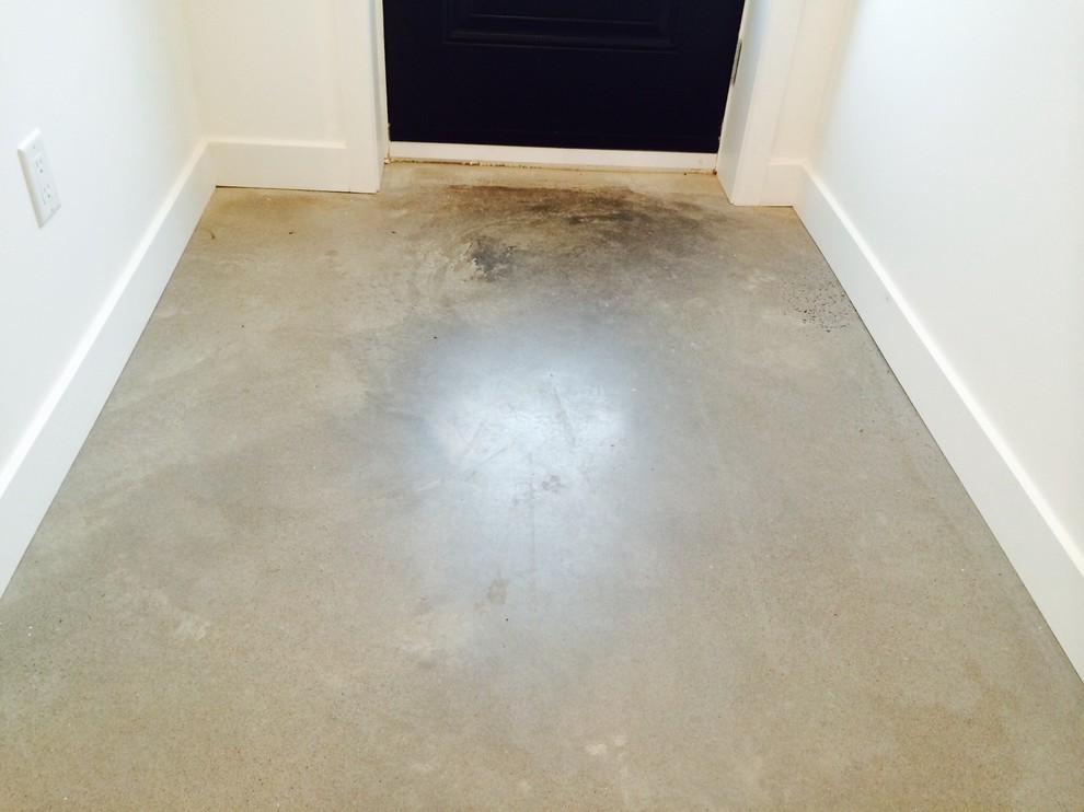 Concrete floor discoloration