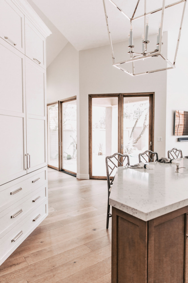 Inspiration for a transitional kitchen remodel in Phoenix