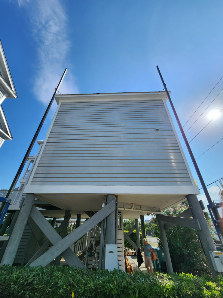 Exterior remodel / Windows / cider siding / paint