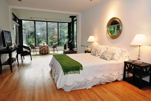 douglas ave modern-schlafzimmer