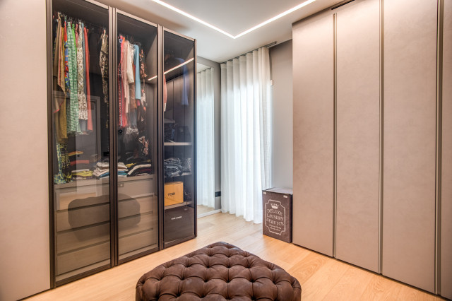 RIVARONE contemporary-cabinet