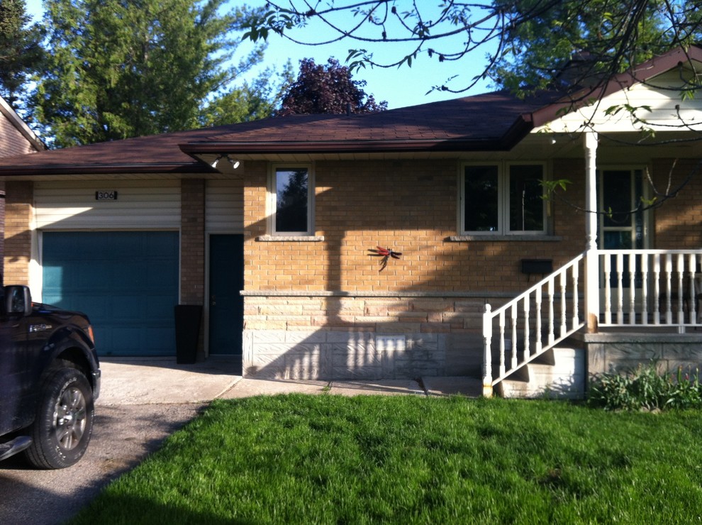 What color do I paint my garage and front door if my brick is yellow