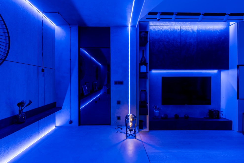 "Белый, серый и графит"