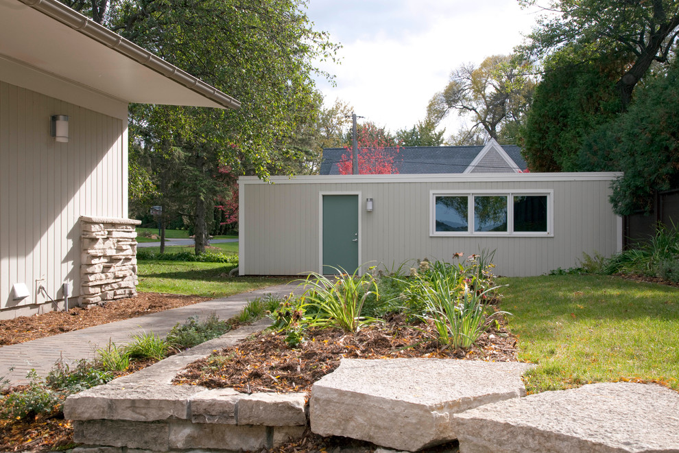 This is an example of a contemporary shed and granny flat in Minneapolis.