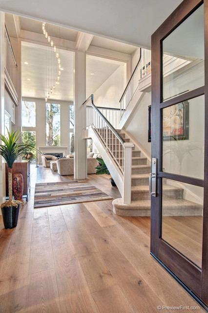 Remodels minimalistisch-eingang