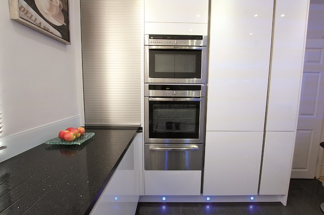 Kitchen tambour unit - Modern - Kitchen - London - by LWK London Kitchens
