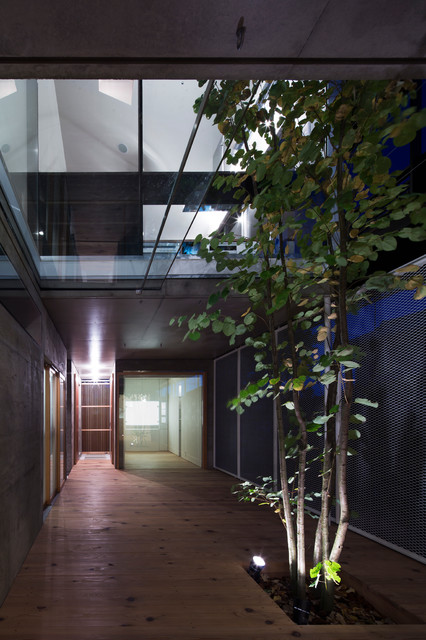 40/20 house moderno-terraza-y-balcon