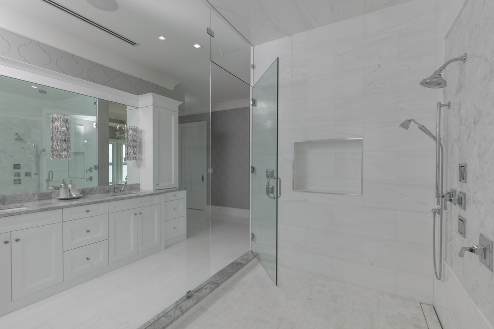 Example of a trendy bathroom design in Tampa