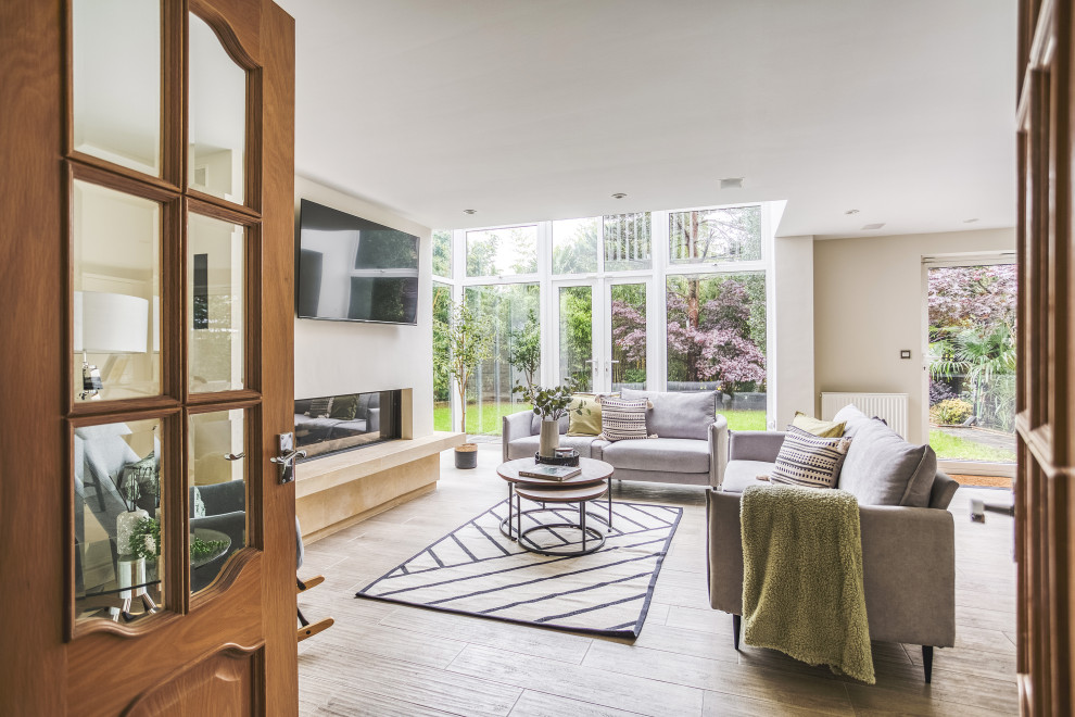 Staged to Sell - Part Furnished - Project Dovestone Gardens