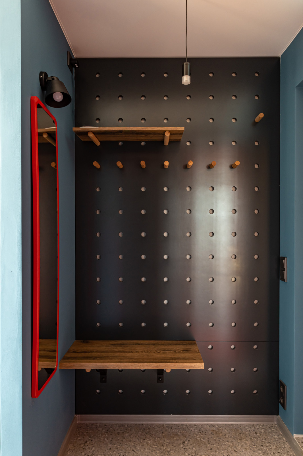 Квартира -студия  для молодого человека