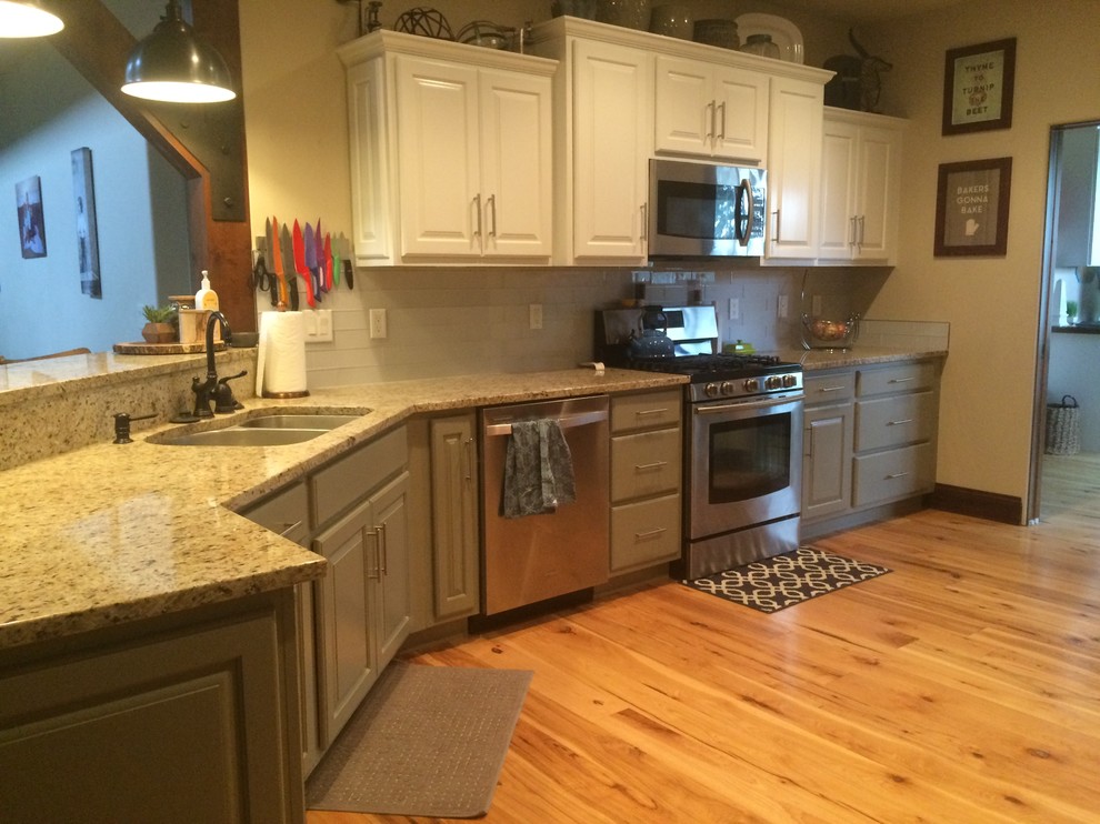 Kitchen - modern kitchen idea