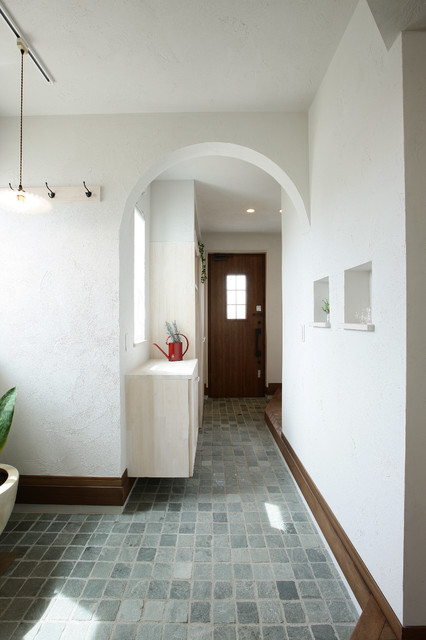 こづちの家ONE mediterraneo-entrada