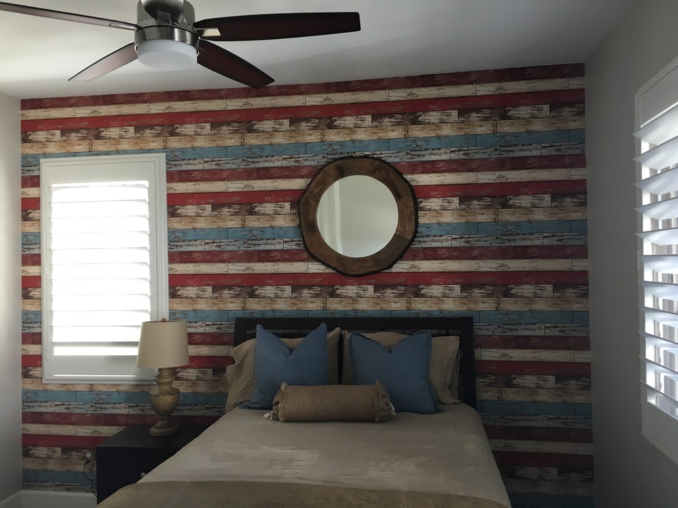 Transitional home design photo in Orange County