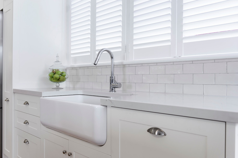 Design ideas for a traditional kitchen in Adelaide.