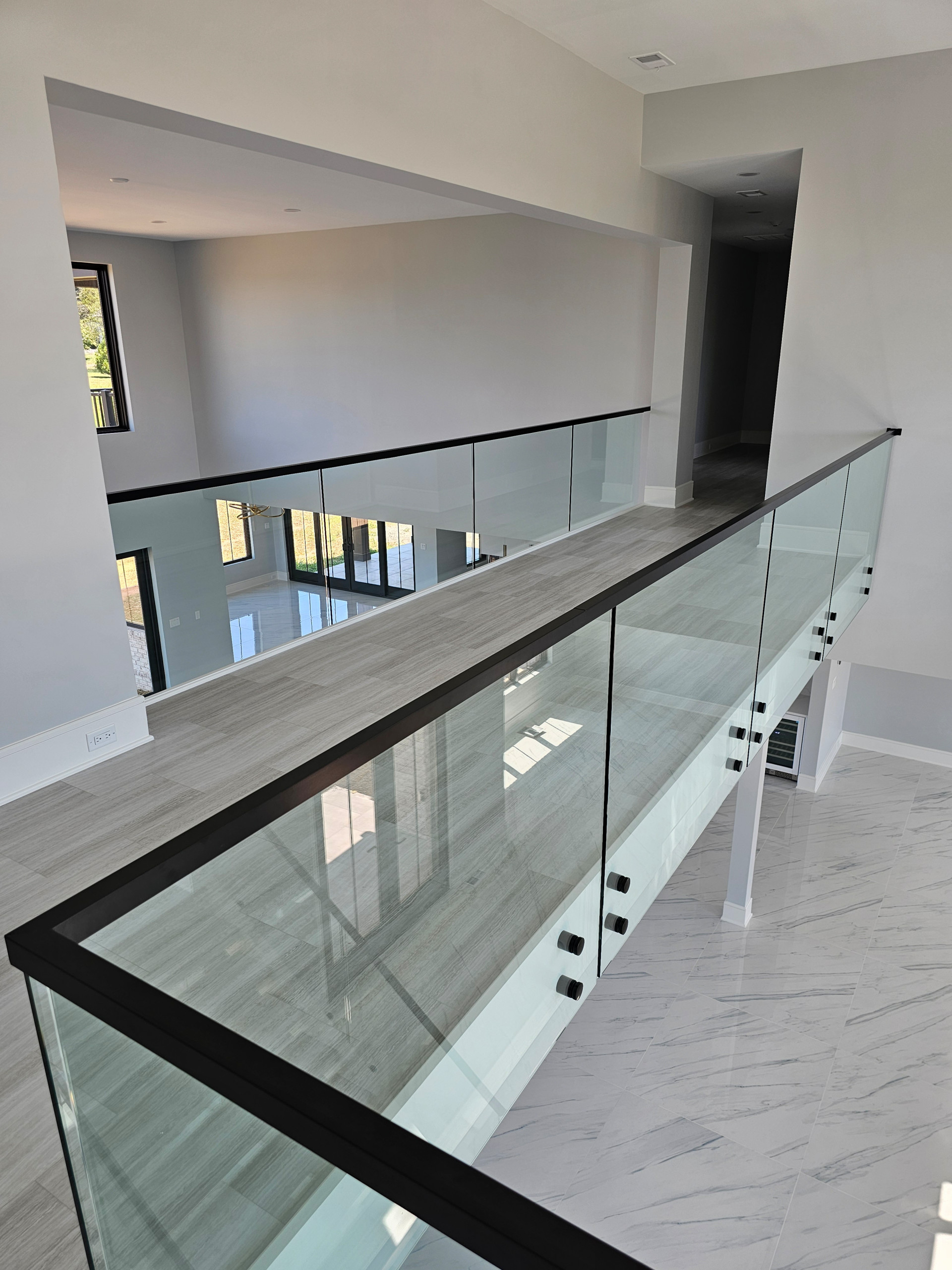 125_Modern Open Rise Stair with Glass Balustrade, Aldie, VA 20105