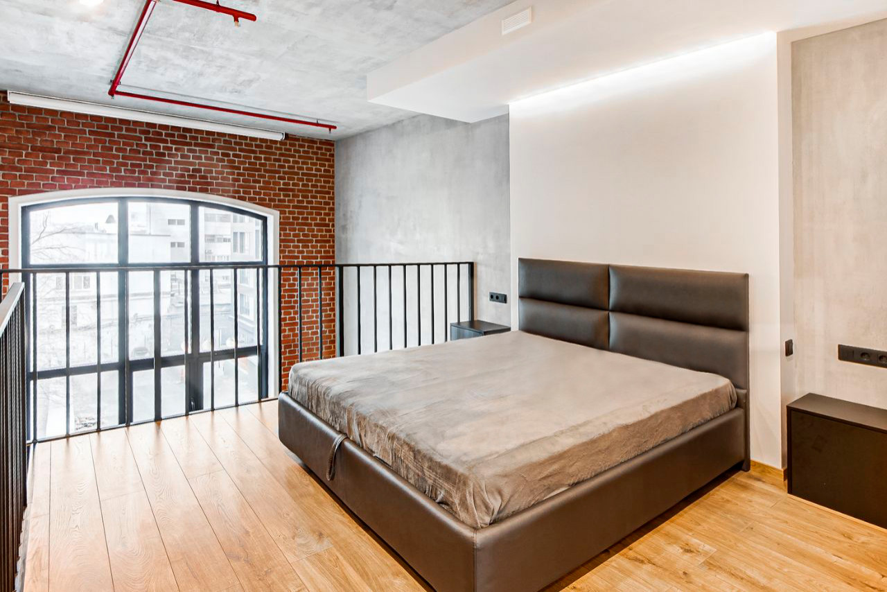 Геометрический двухуровневый лофт