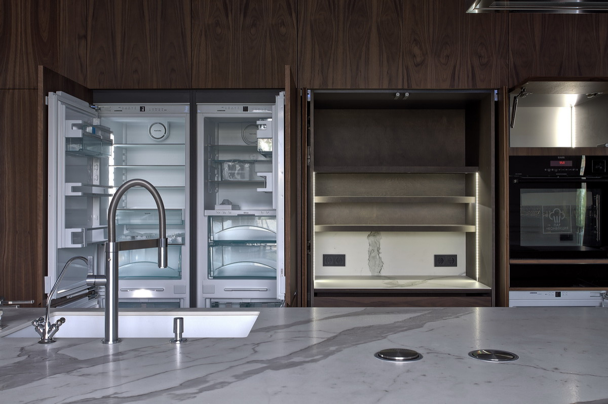 Solid in classic interior