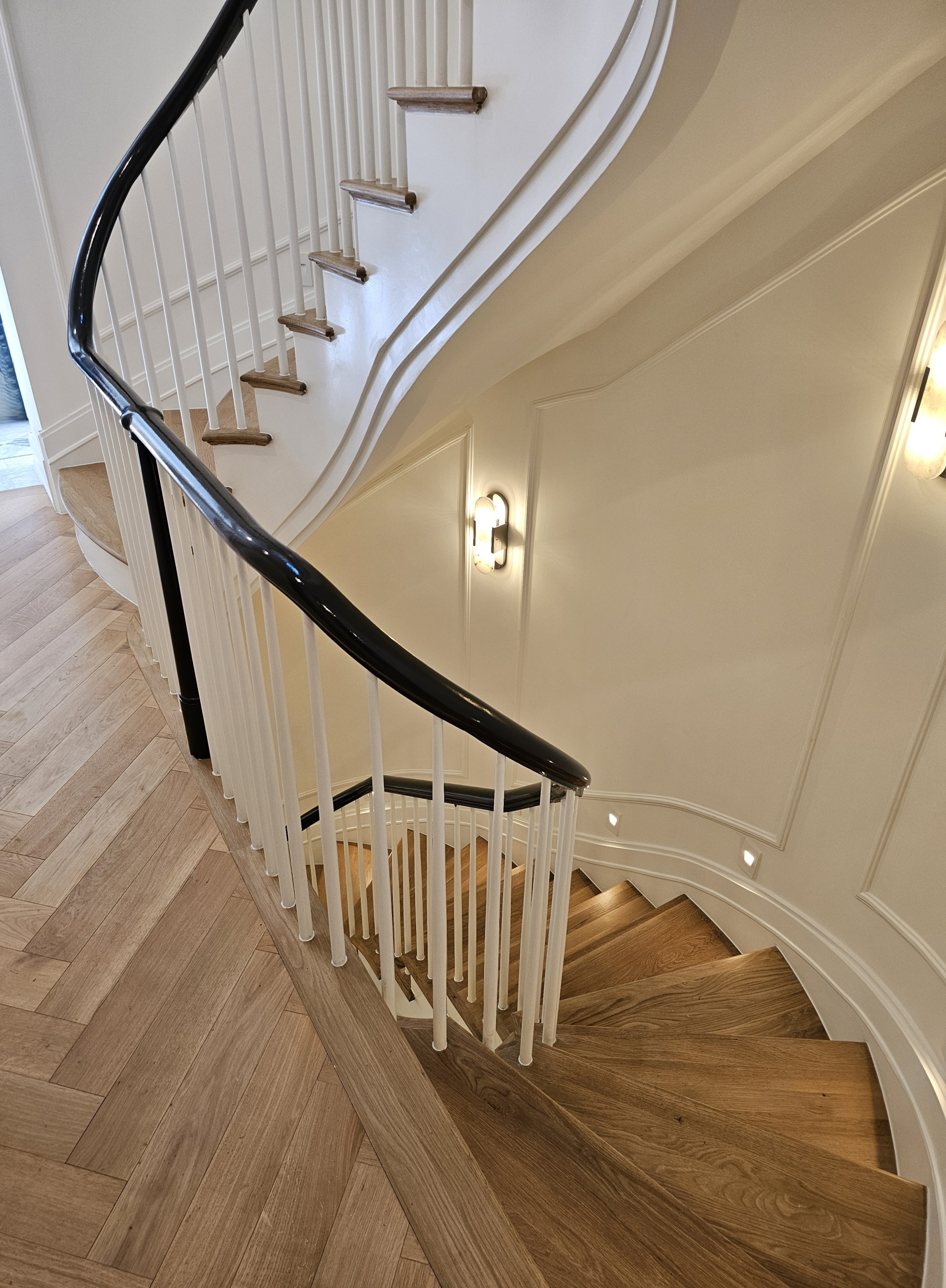 131_Stunning Elliptical in Historic DC Home, Washington DC 20007