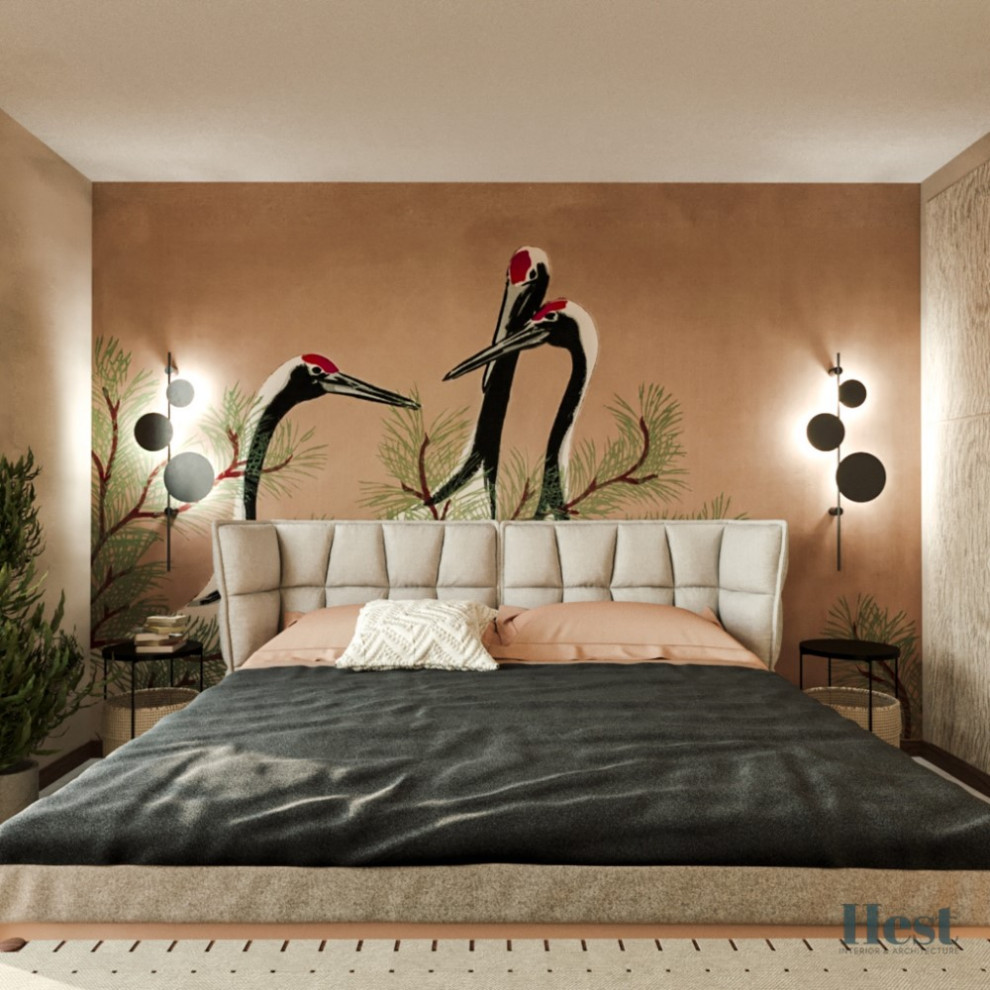 Ejemplo de dormitorio principal bohemio de tamaño medio sin chimenea con paredes beige, suelo de madera en tonos medios, suelo blanco y papel pintado