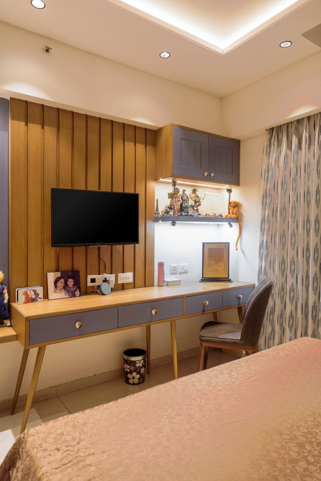 Photo of an Indian bedroom in Kolkata.
