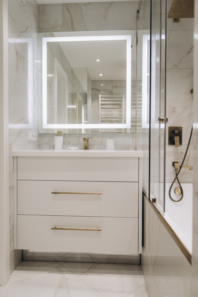 ТУМБА - САНУЗЕЛ