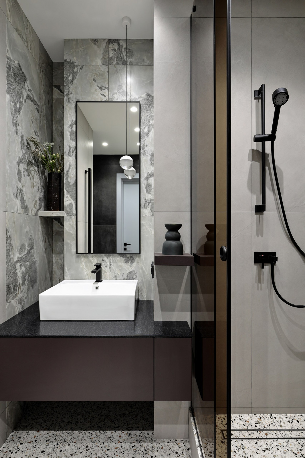 ИЗЯЩНЫЙ АНДЕГРАУНД