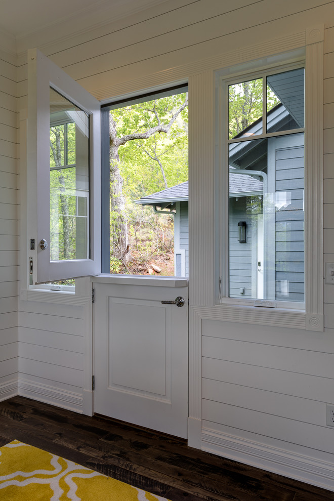 Inspiration for a craftsman home design remodel in Other