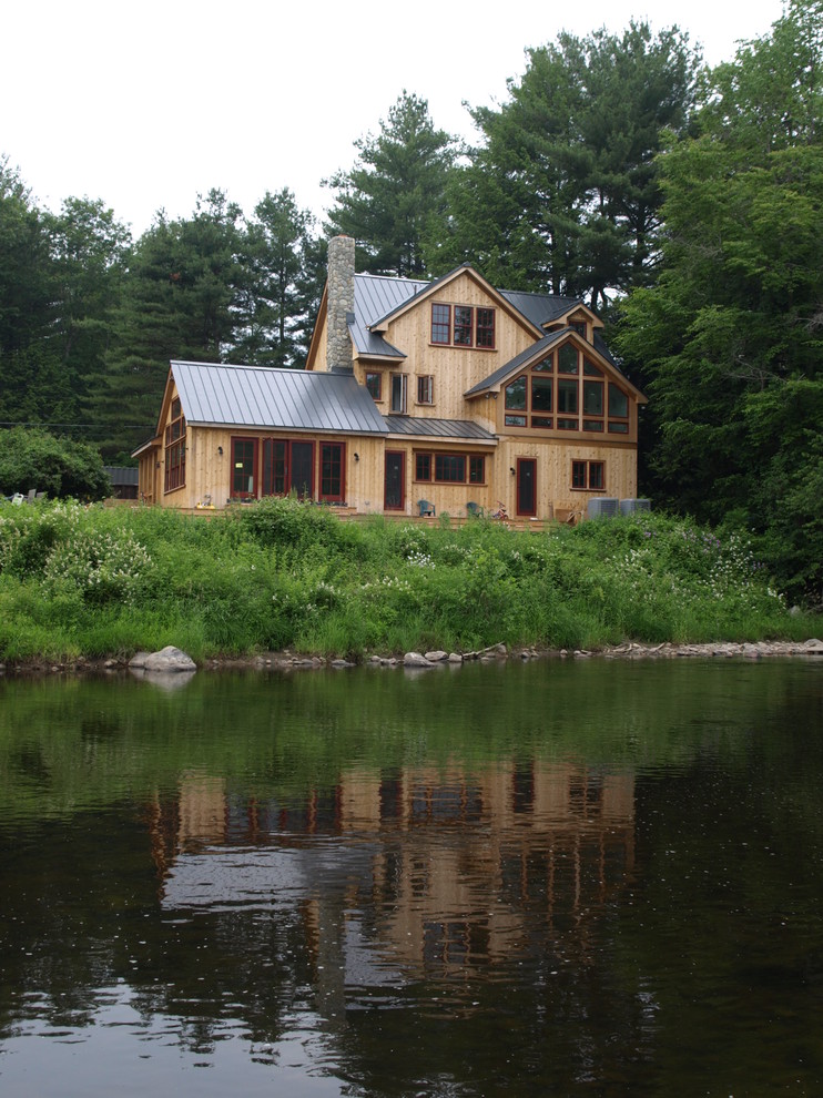 This is an example of a traditional two-storey exterior in New York.