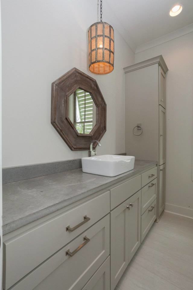 This is an example of a transitional bathroom in New Orleans.