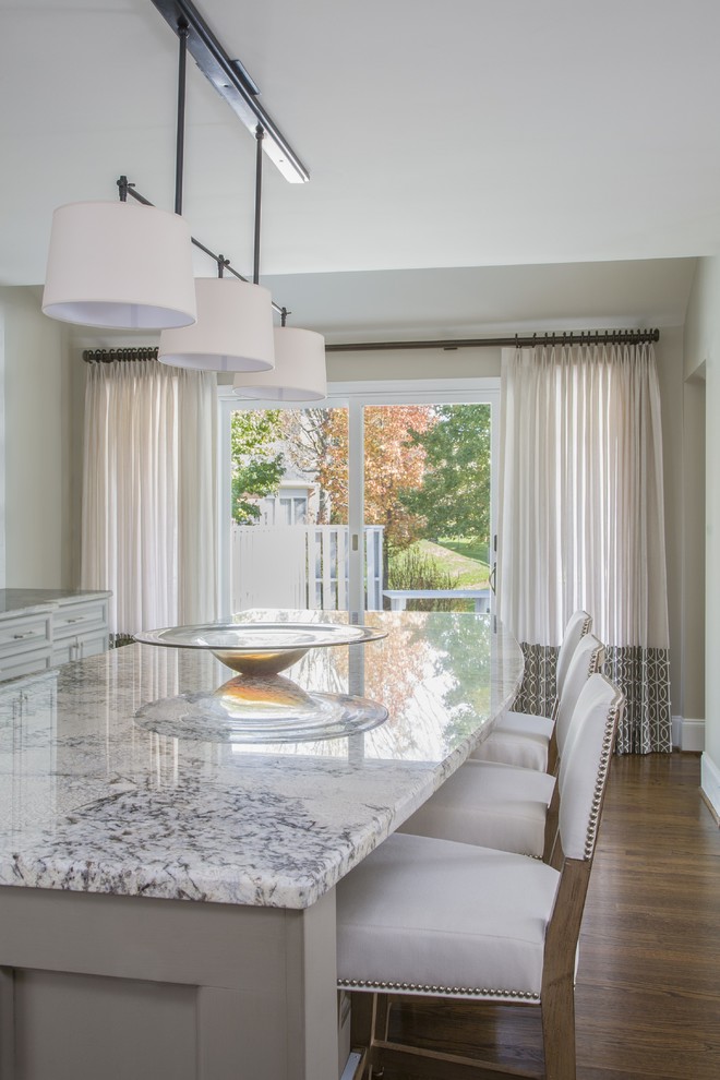 Example of a transitional dining room design in DC Metro