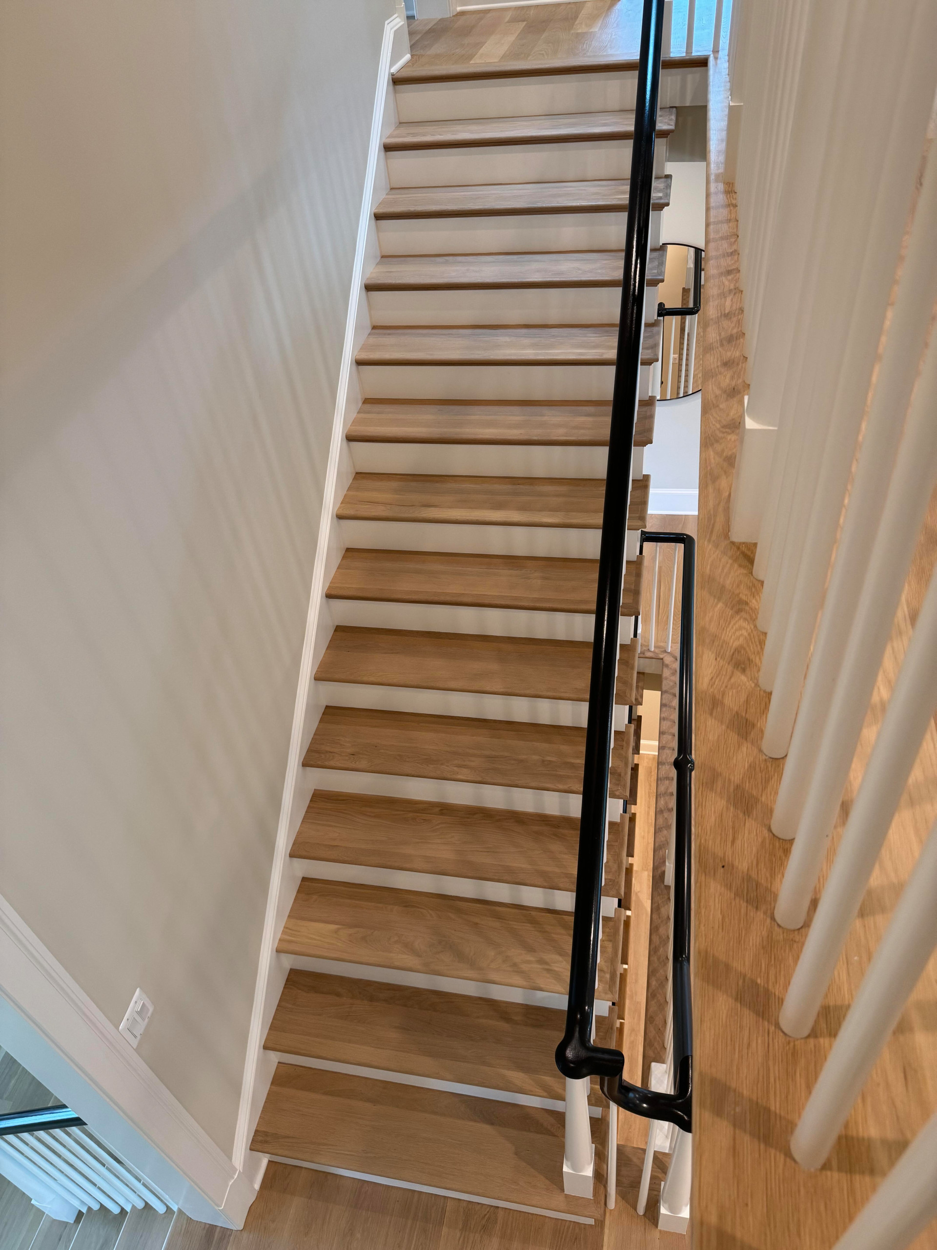 138_Elegant Double Bullnose Entry Stair, Bethesda, MD 20814
