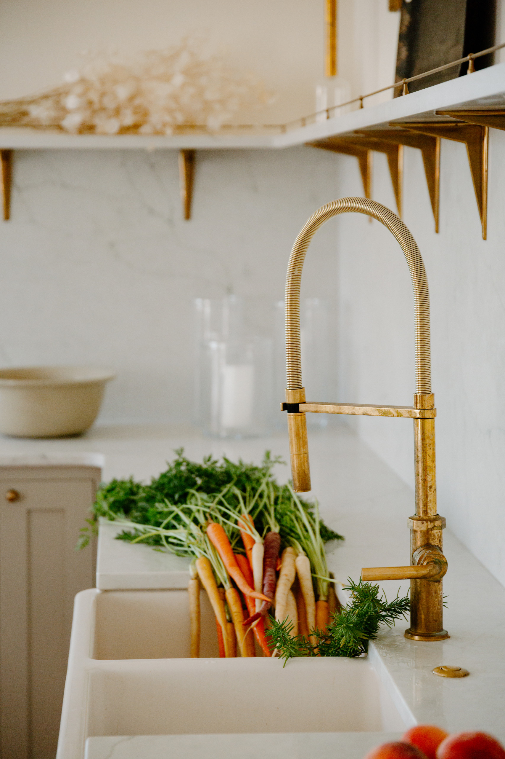 Pull down faucet