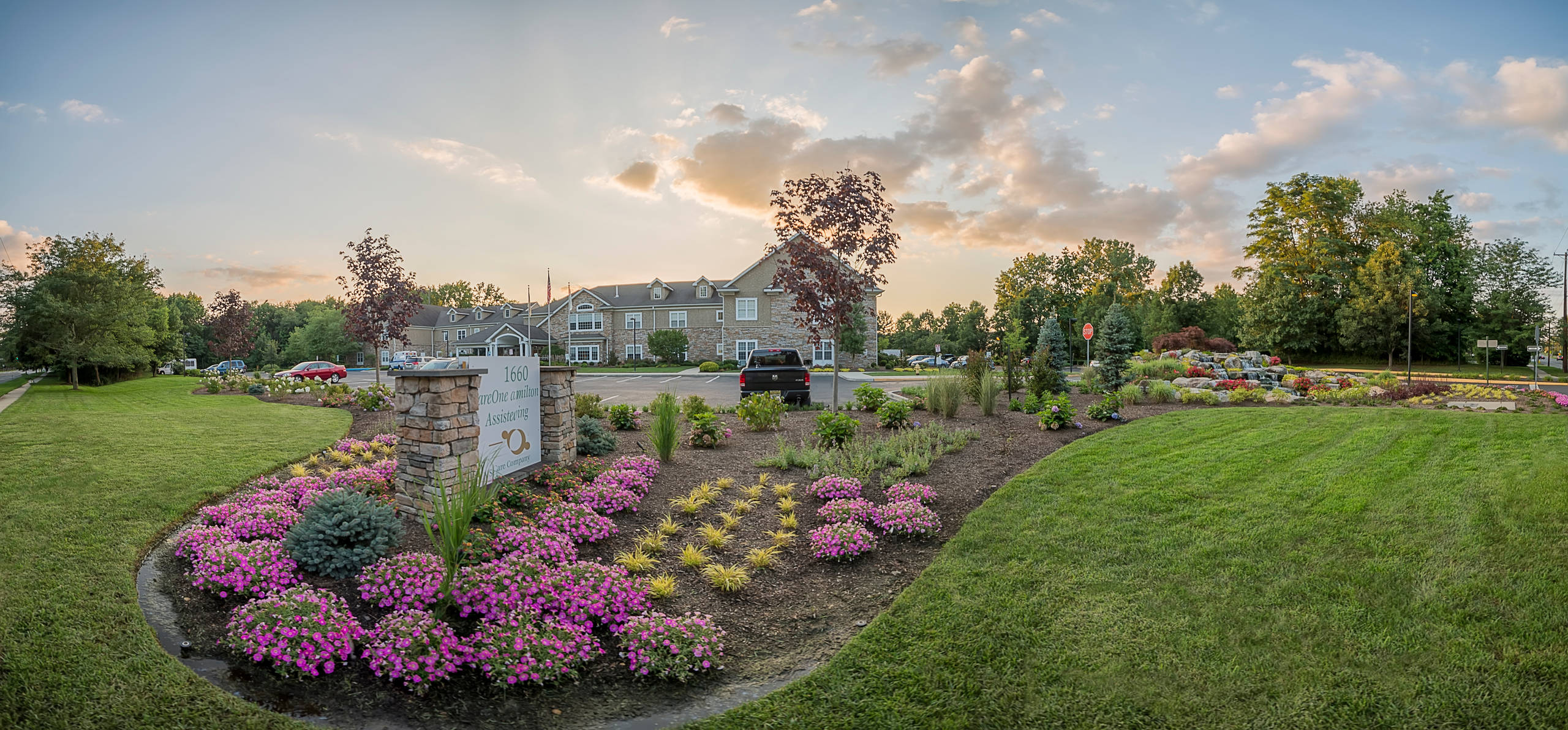 Hamilton NJ Interior Courtyard