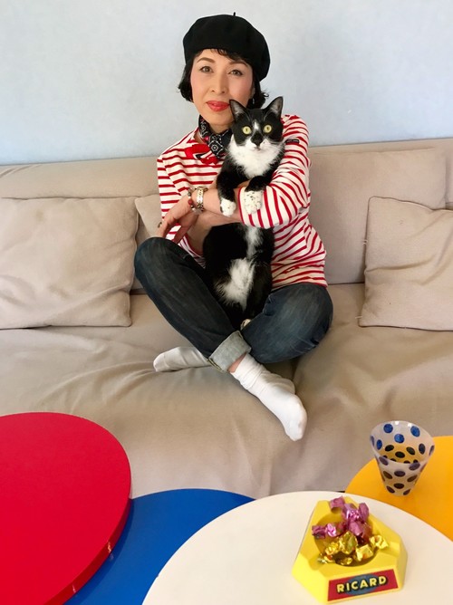 【Houzz】猫と人の幸せな暮らし：イラストレーター石川三千花さん、愛猫ネコゾーと暮らす日々 15番目の画像