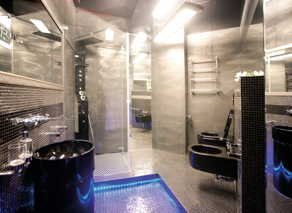 санузел в черном