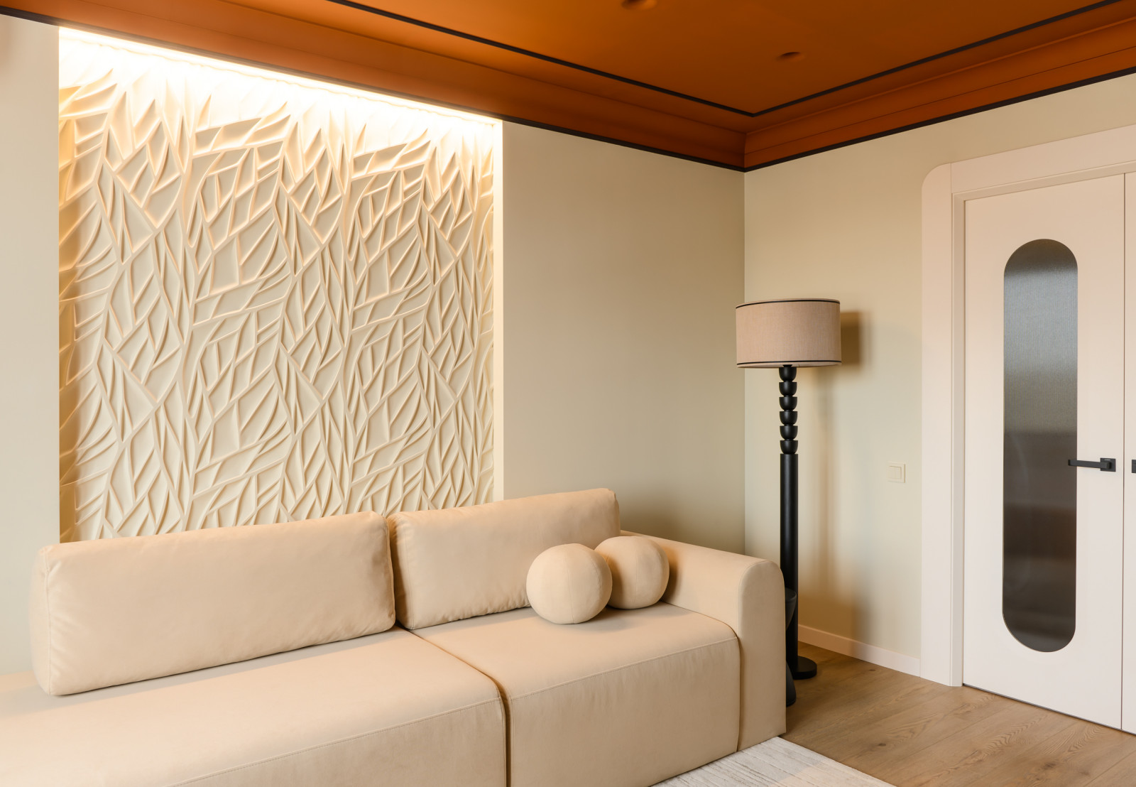 Светодиодная лента 12 В 14,4 Вт/м 60 Led/м 5050 IP65, теплый белый 3300К, 5 м