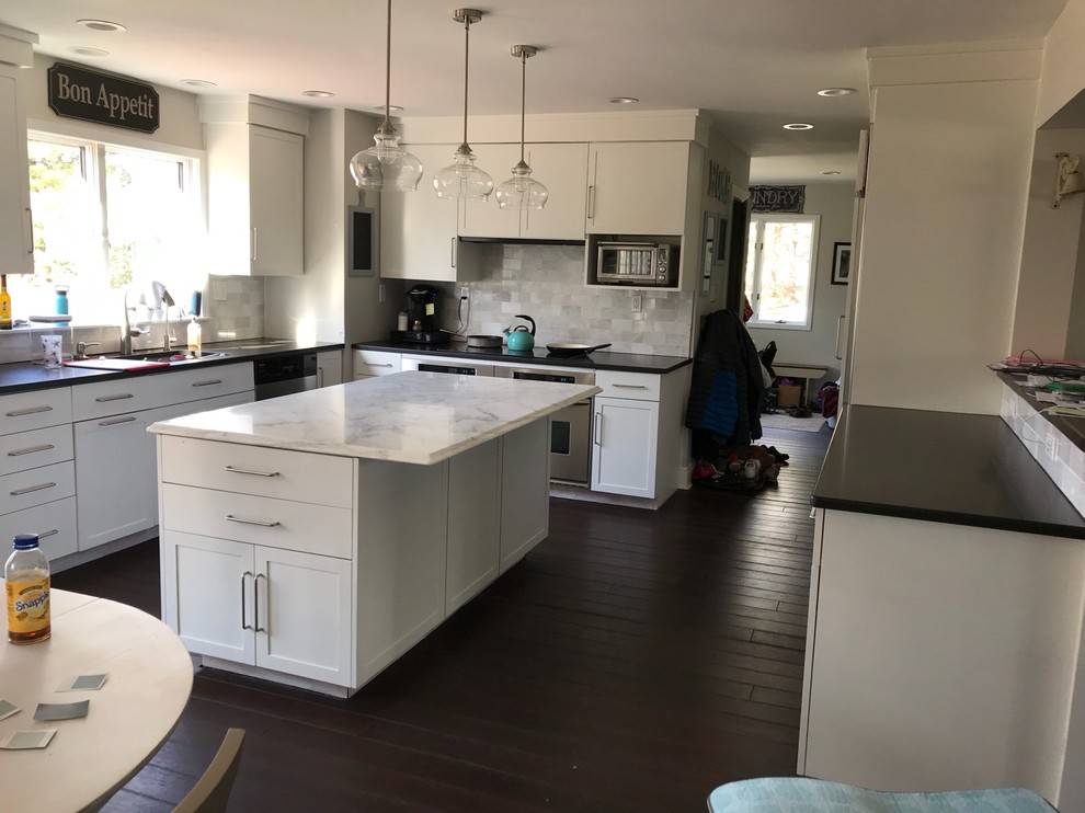 Should I paint my island a different color?