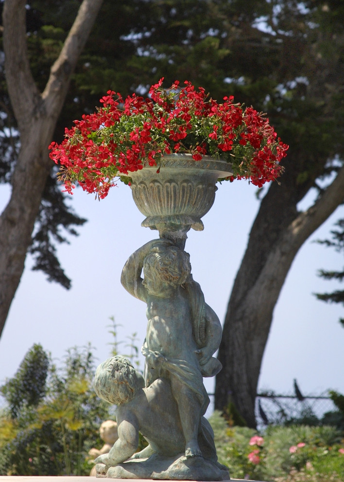 This is an example of a traditional garden in Santa Barbara.